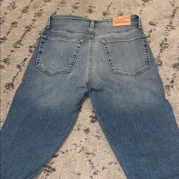 Bridget Skinny Jean - Picture 2 of 3